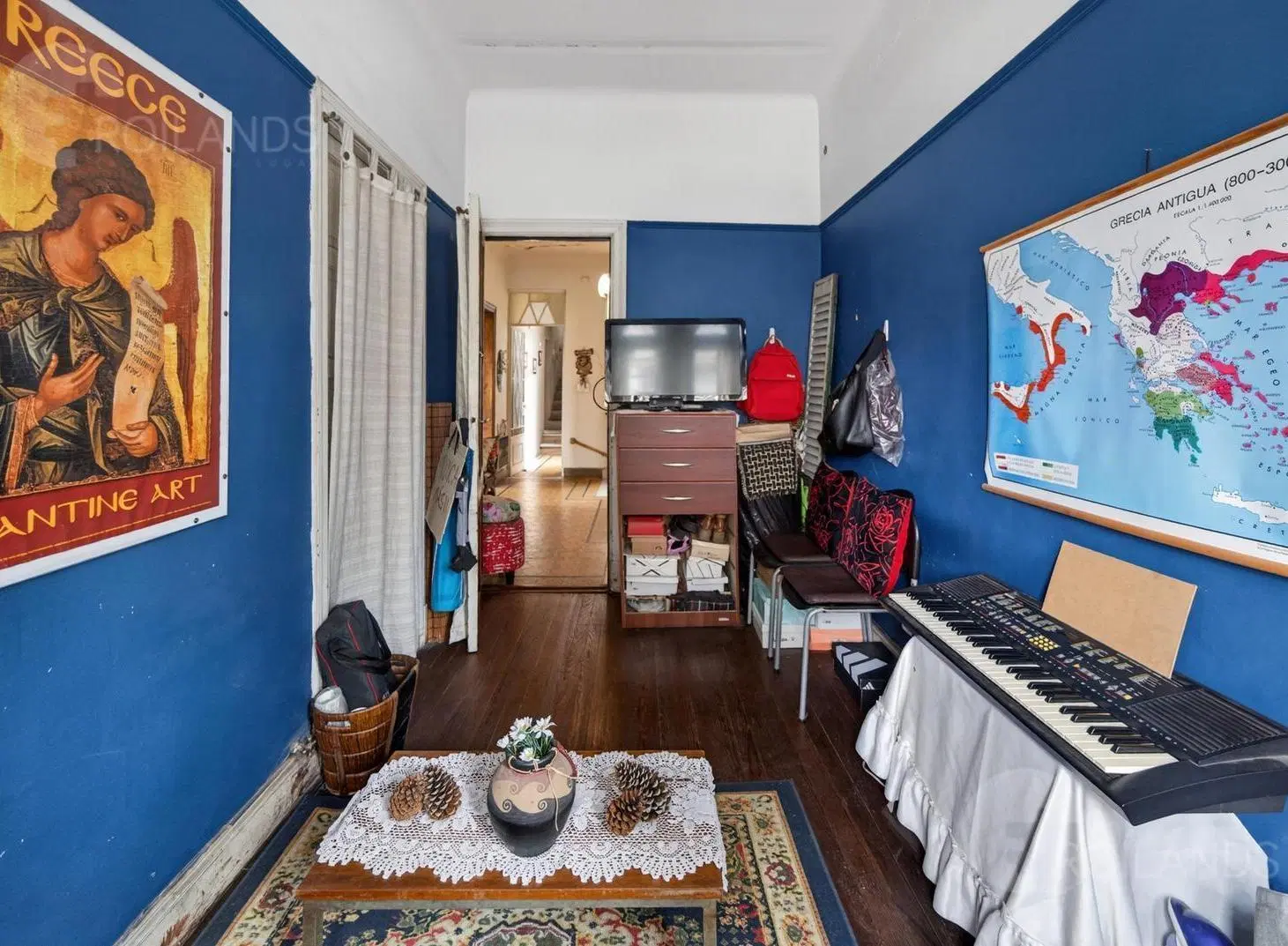 En venta PH 4 ambientes con terraza y balcones. Villa del Parque 5