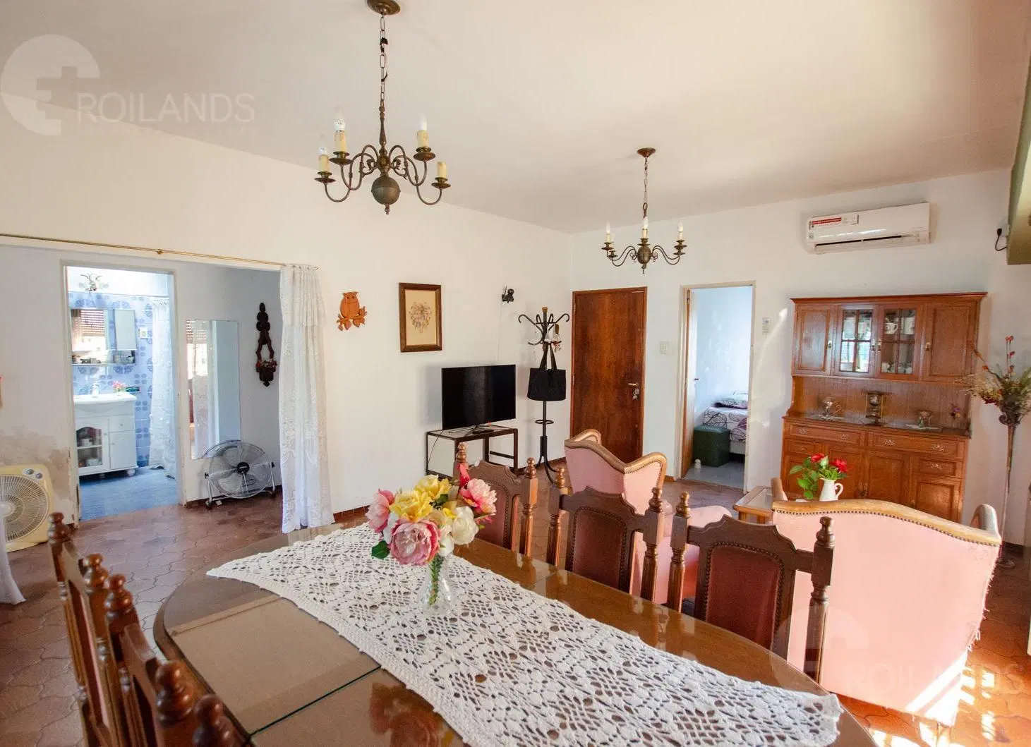 EN VENTA - PH TIPO CASA DE 4 AMBIENTES CON TERRAZA, COCHERA Y JARDIN 5