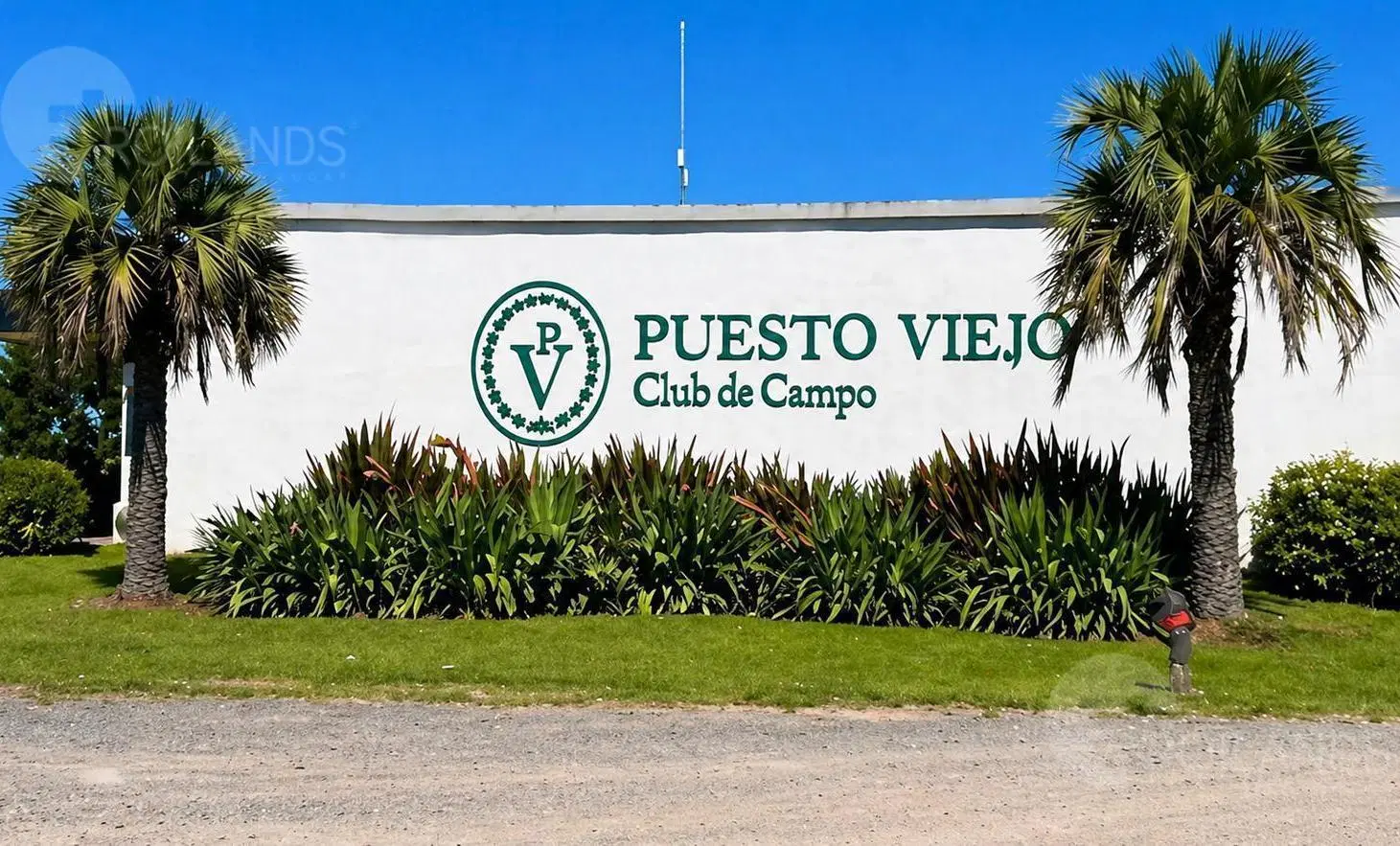 VENTA LOTE EN BARRIO PUESTO VIEJO CLUB DE CAMPO Y POLO CAÑUELAS 2