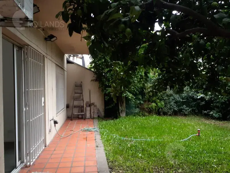 Venta Departamento 2 ambientes con patio jardín parrilla Villa Real Villa Devoto 3