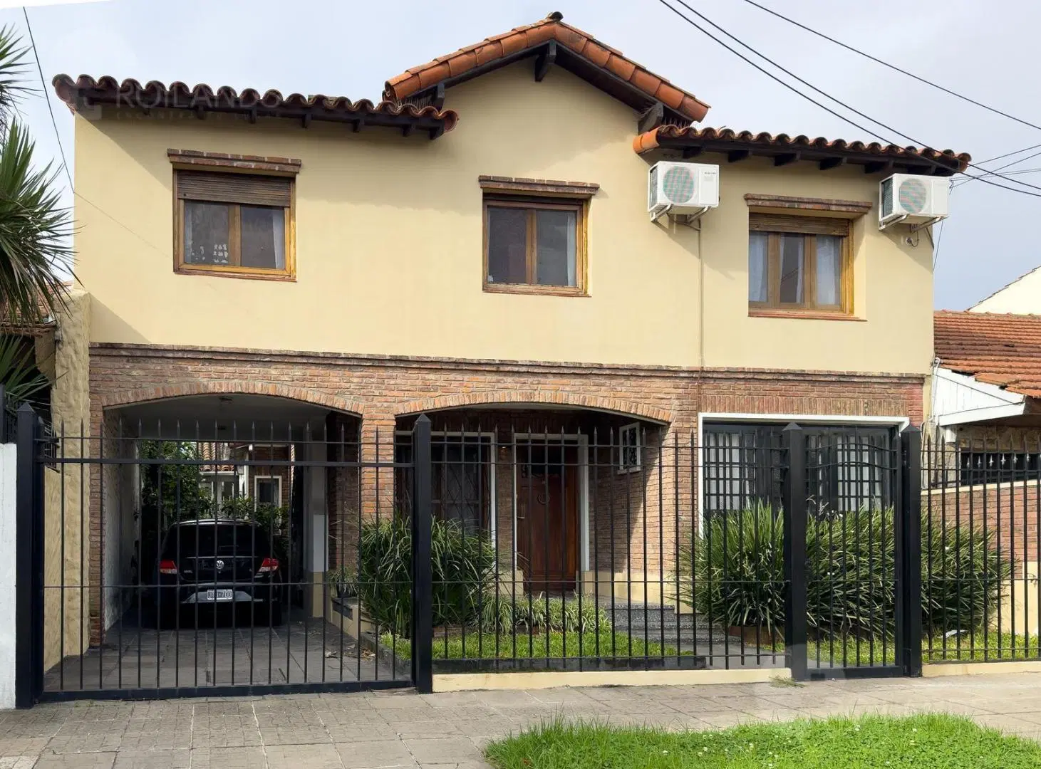 VENTA CASA SAN ISIDRO 7 AMBIENTES CON PILETA QUINCHO Y 2 COCHERAS 4