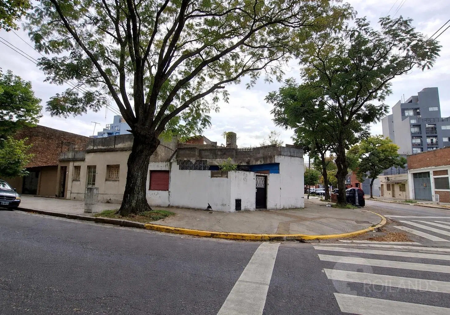 Oportunidad Venta de Lote en esquina en Mataderos 785,81 m2 vendibles 3