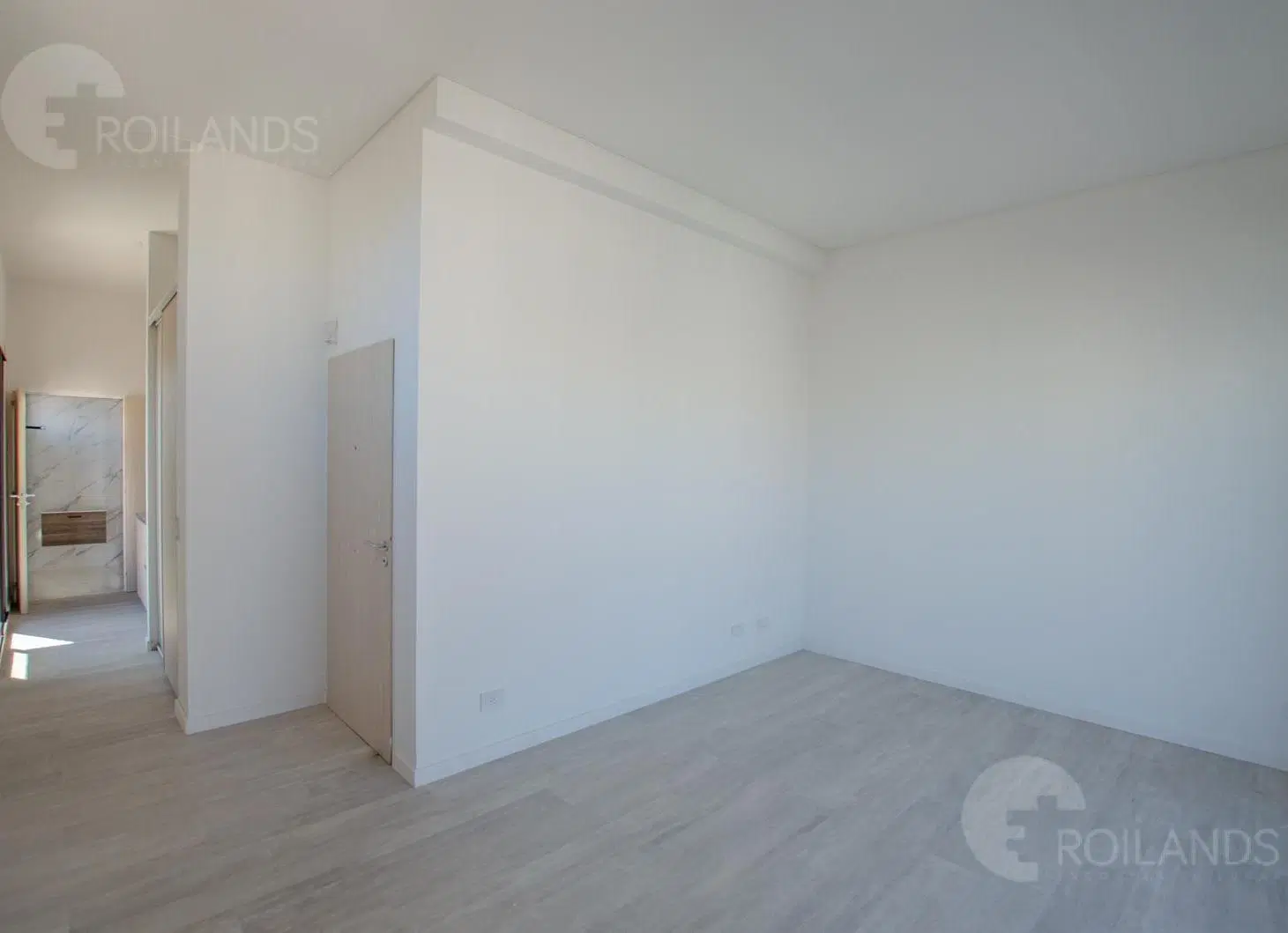 Venta a estrenar departamento ambiente único mas balcón aterrazado en Belgrano 5