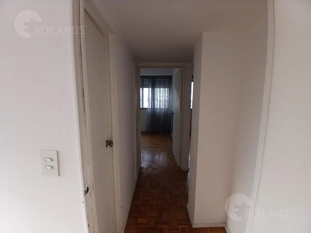 Venta Departamento 3 amb Edificio Vanguardia 4