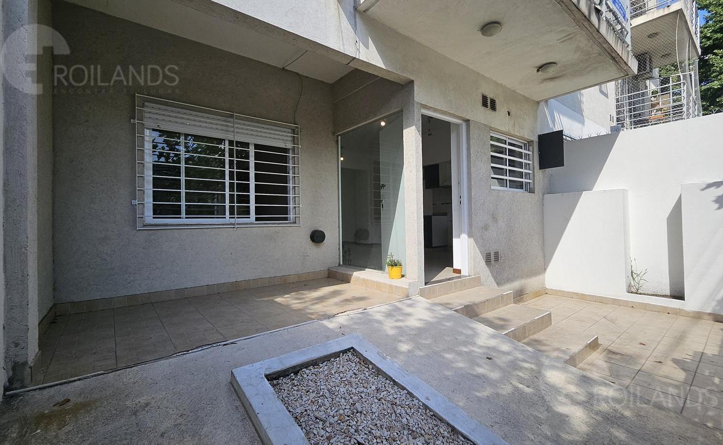 Venta Departamento 3 ambientes  2 baños ,cochera y baulera en Villa Sarmiento