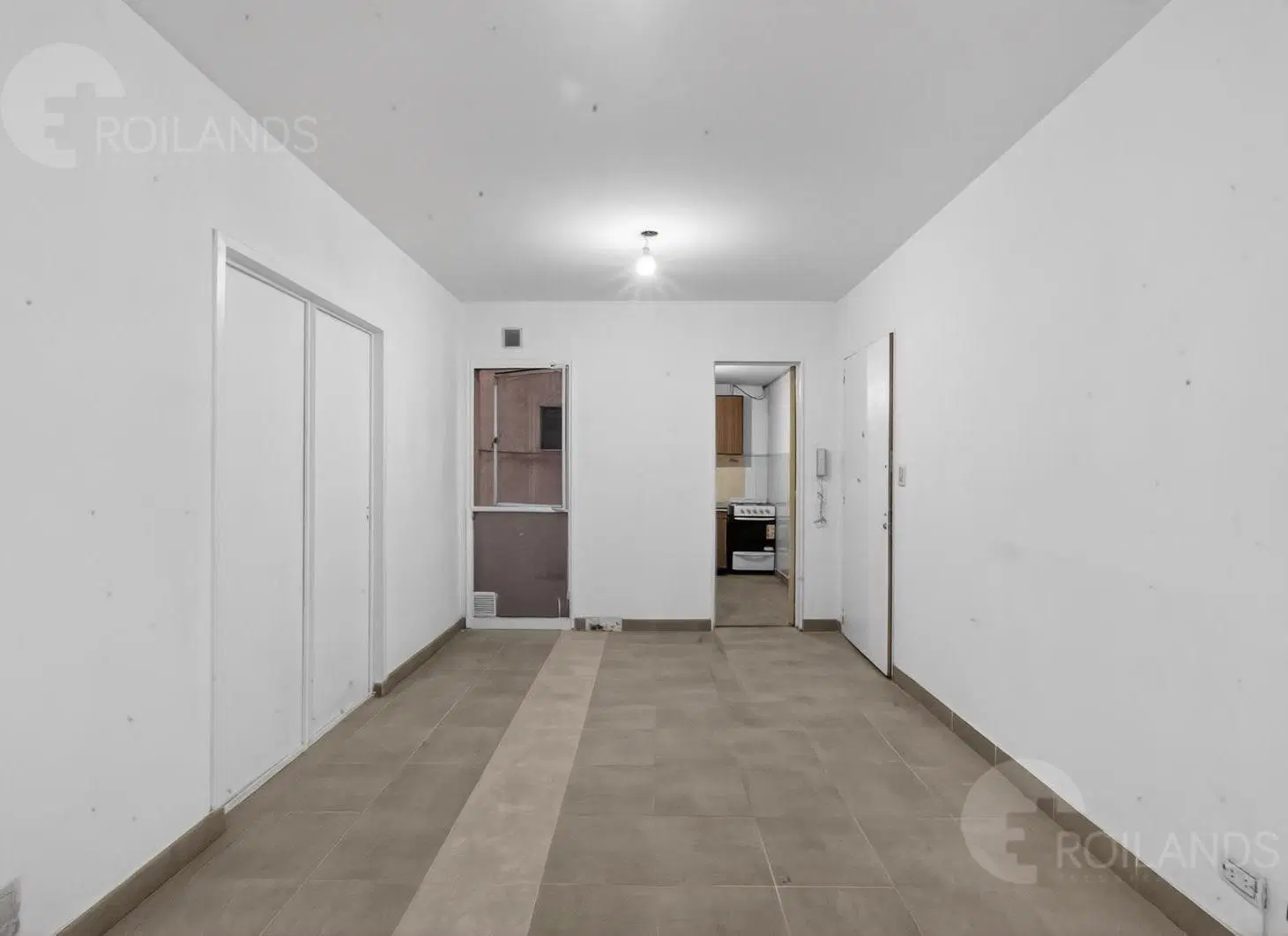 VENTA 2 AMBIENTES APTO VIVIENDA Y PROFESIONAL SAN NICOLAS 4