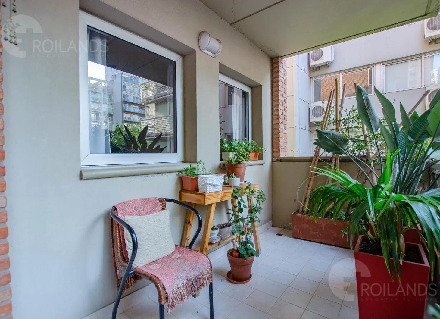 VENTA DEPARTAMENTO 2 AMB EN CAÑITAS. BALCÓN, COCINA INDEPENDIENTE, TOILETTE Y LUMINOSO. 4