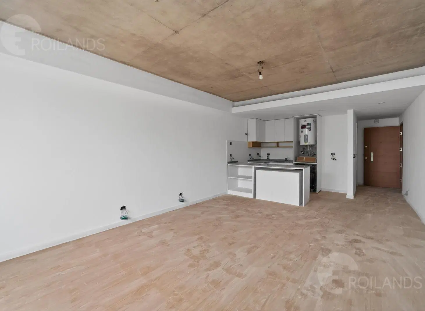 Venta Departamento Monoambiente con Balcón en Coghlan 4