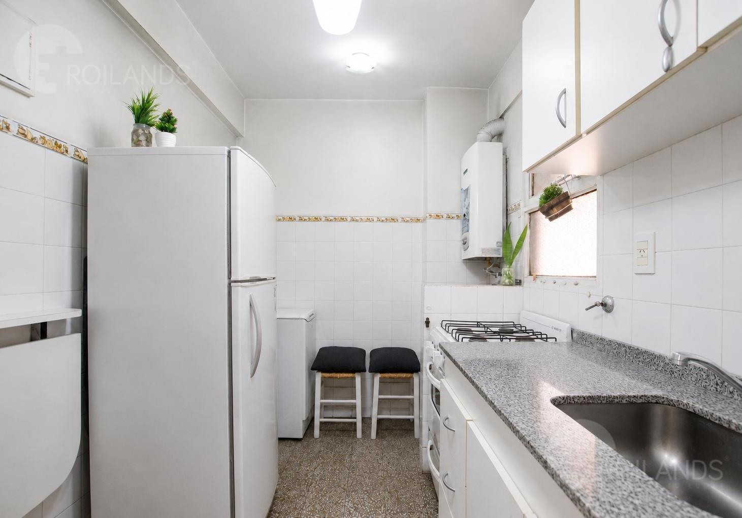 VENTA DEPARTAMENTO 2 AMBIENTES LUMINOSOS FRENTE A LA PLAZA B. MITRE EN RAMOS MEJIA