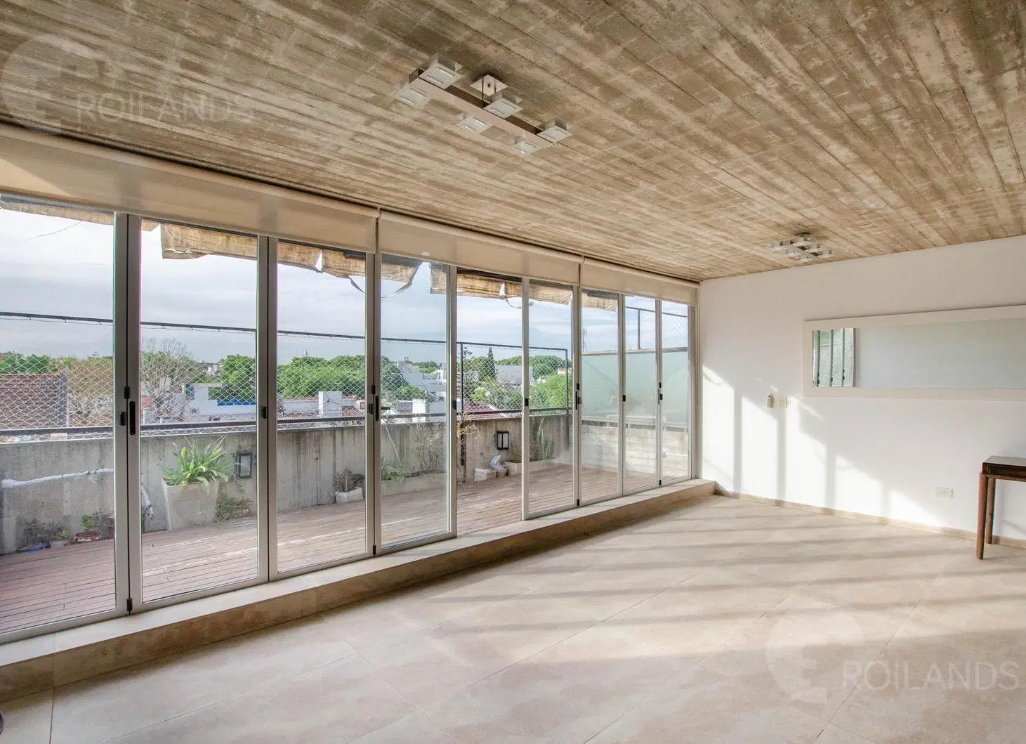 VENTA 3 AMBIENTES EN DUPLEX CON PLAYROOM, TERRAZA Y 2 COCHERA VILLA URQUIZA 2