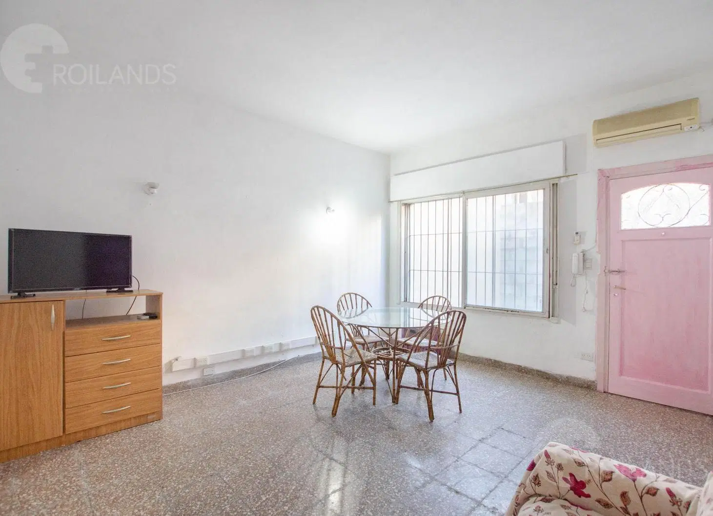 En Venta , PH 3 ambientes con entrada independiente, cochera, patio y terraza ! 3