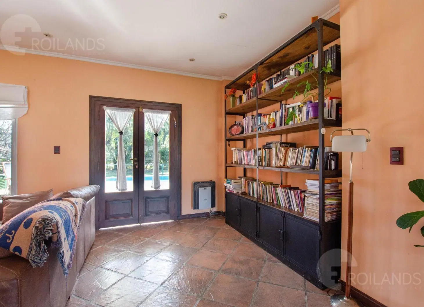 Casa de 4 amb en Venta en Boca Ratón Country Club, Pilar (Apta Crédito) 2