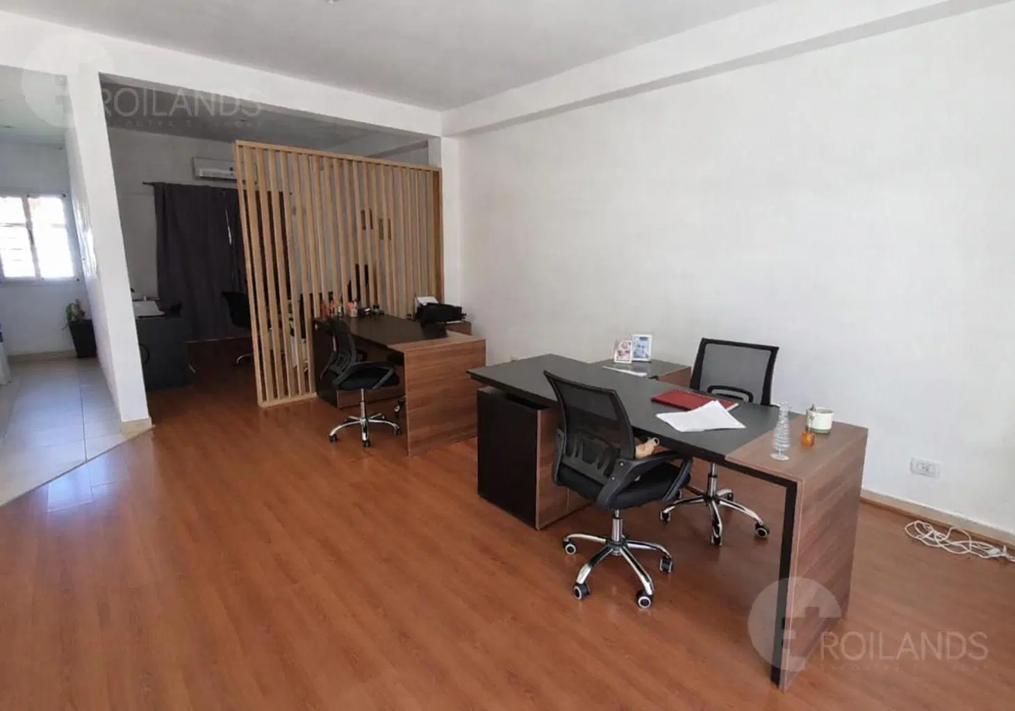 Venta Vivienda mas local profesional/comercial 2 cocheras en el Centro de Cañuelas 4
