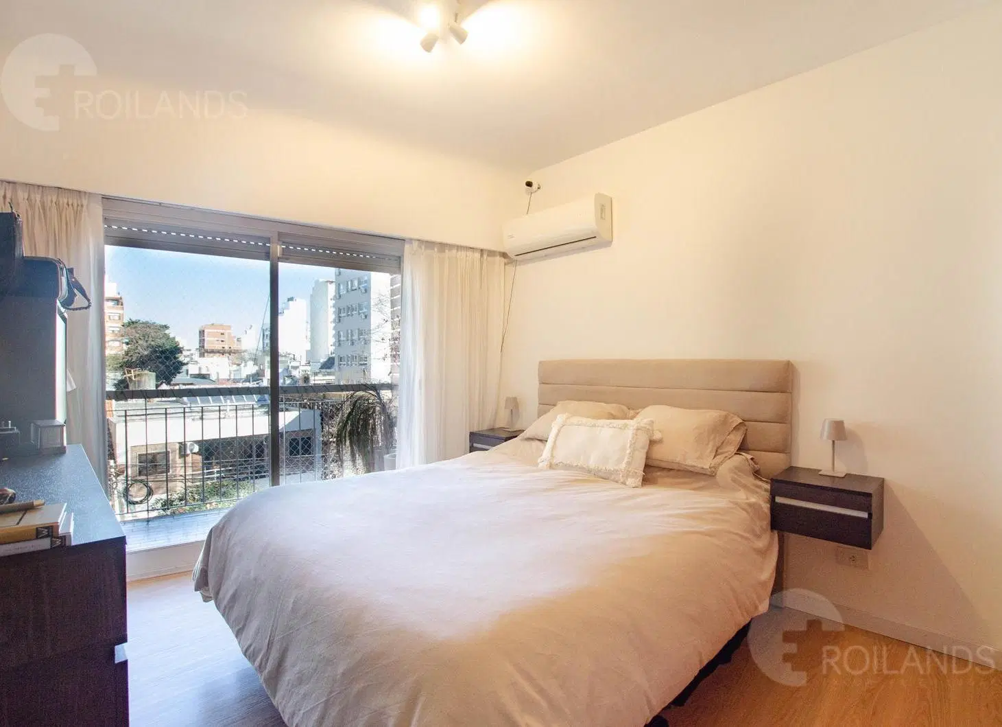 Venta Departamento 3 ambientes Con Balcón al frente en Flores 5
