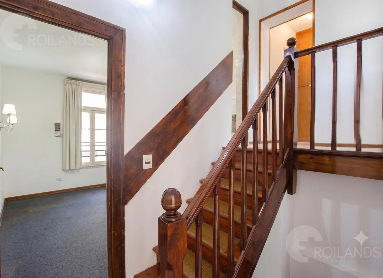 HERMOSA CASA EN VENTA DE 4 AMBIENTES EN FLORES 5