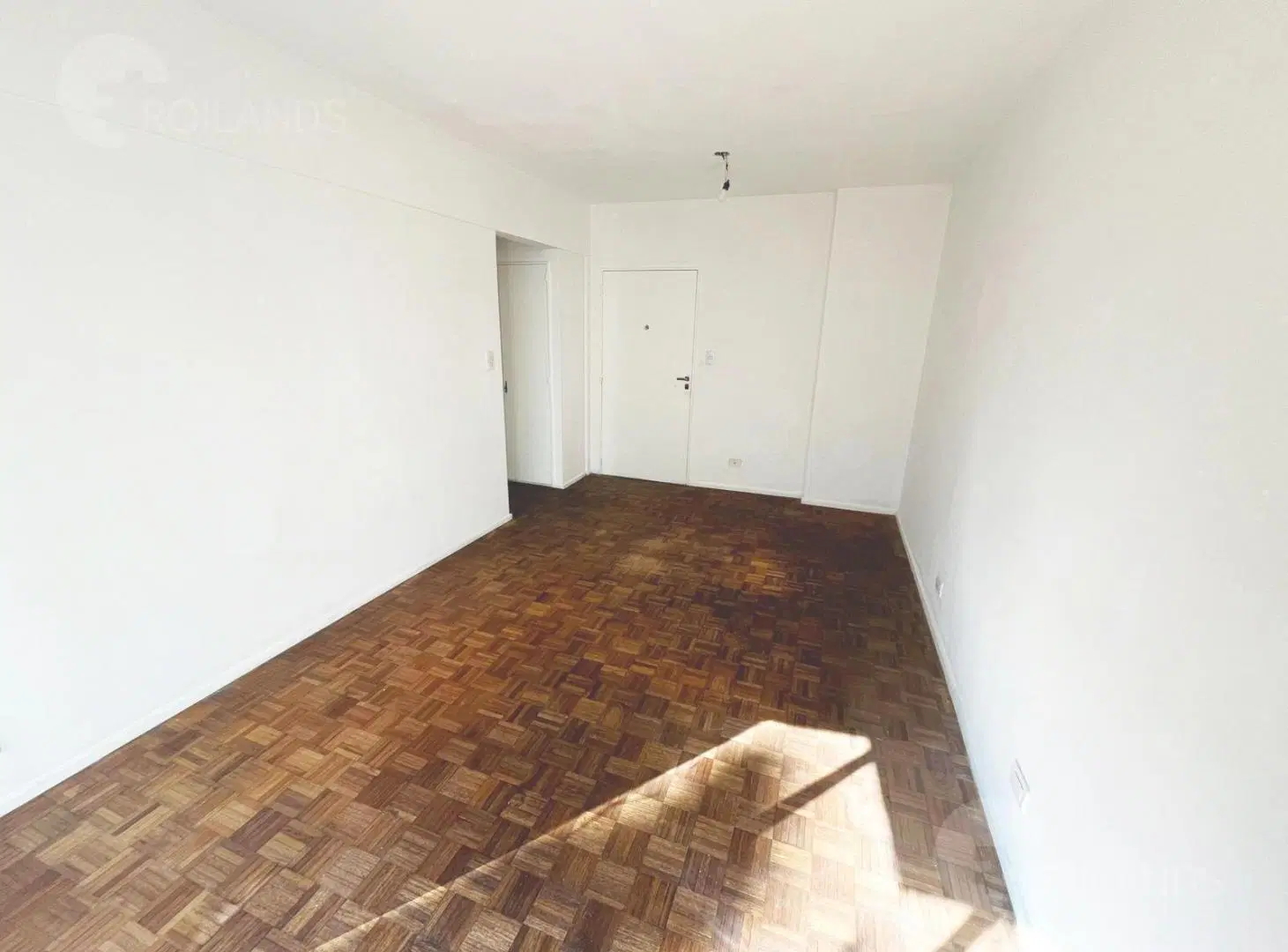 Venta Depto. Monoambiente con balcón sobre L.M. Campos, Cañitas 8