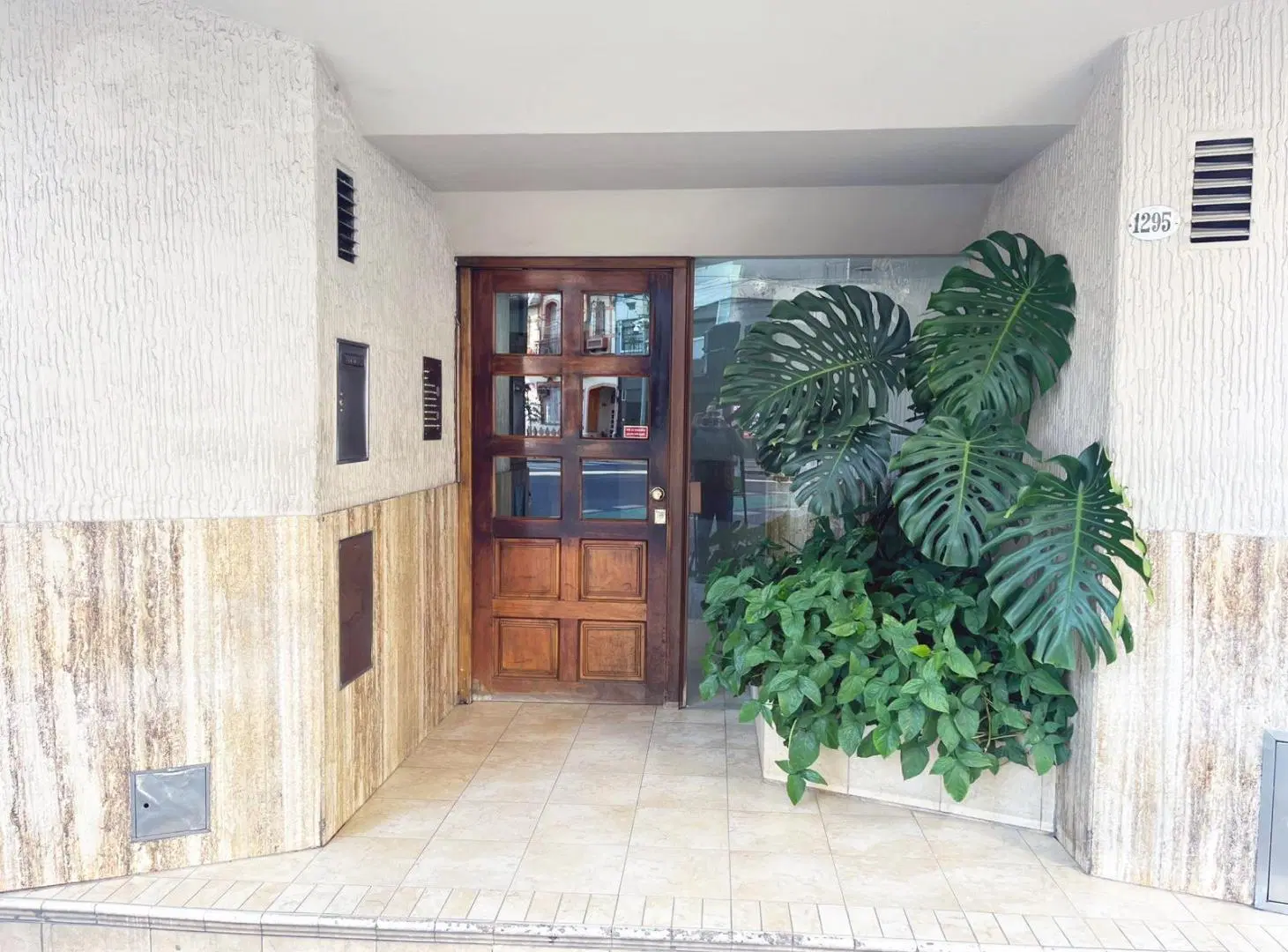 Venta Depto. Monoambiente con balcón sobre L.M. Campos, Cañitas 5