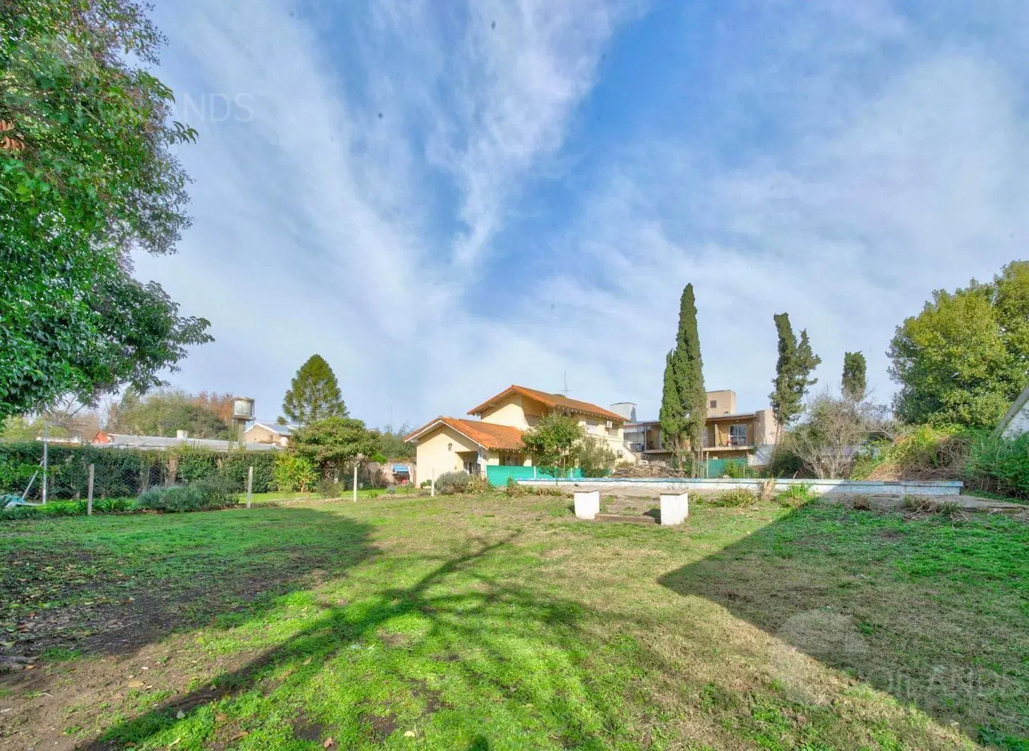 VENTA lote Terreno en Pilar con potencial constructivo 5