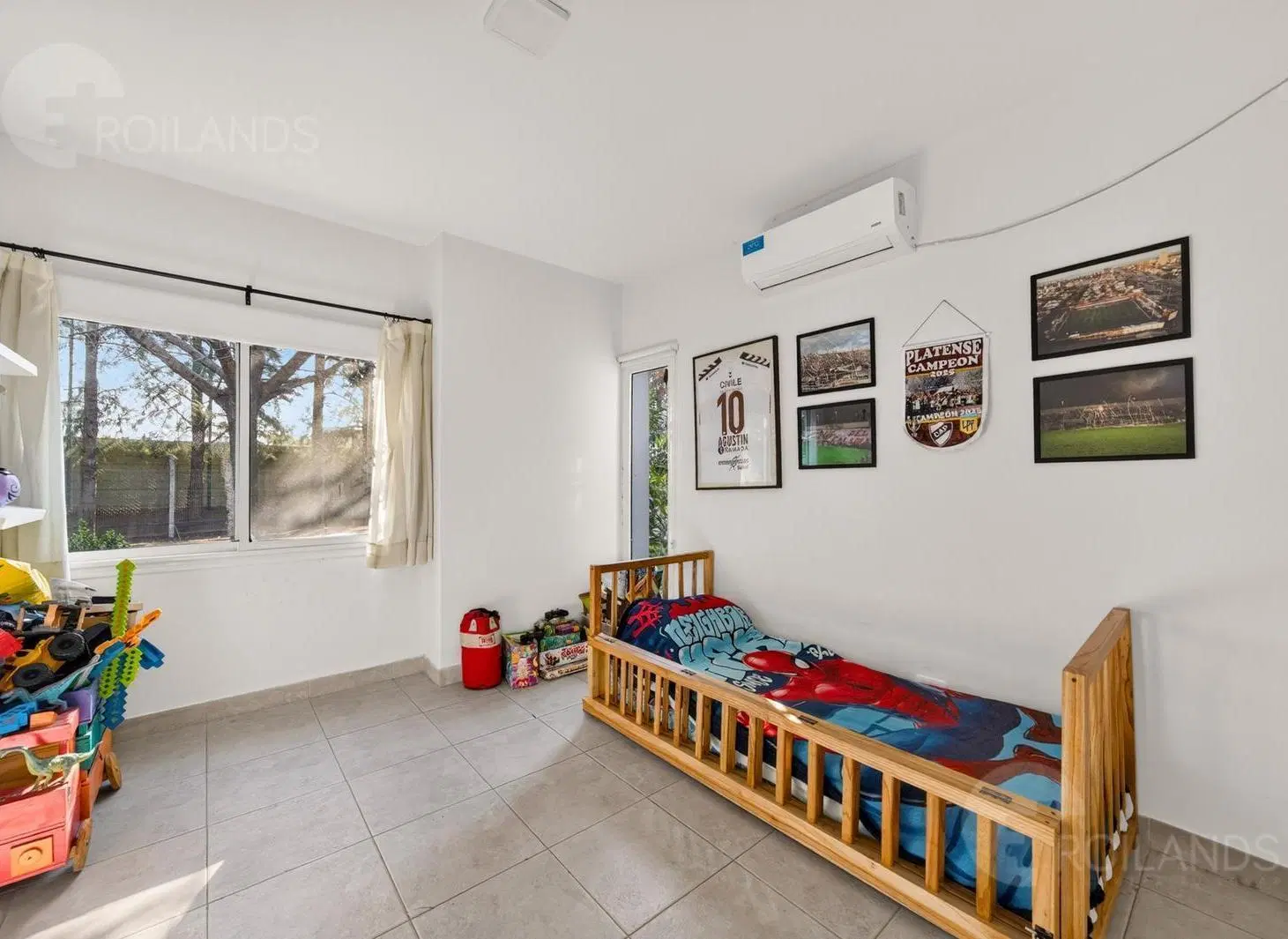 Venta Casa 4 ambientes jardín pileta Barrio La Comarca Pacheco 4
