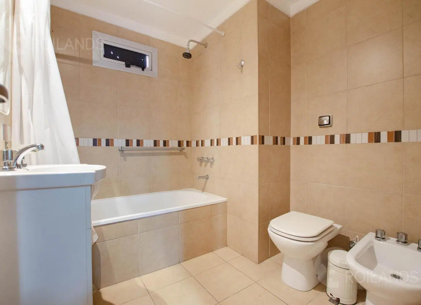VENTA Departamento 2 amb 47 M2 Cubiertos, EXCELENTE DISTRIBUCIÓN en Las Lomitas. 8