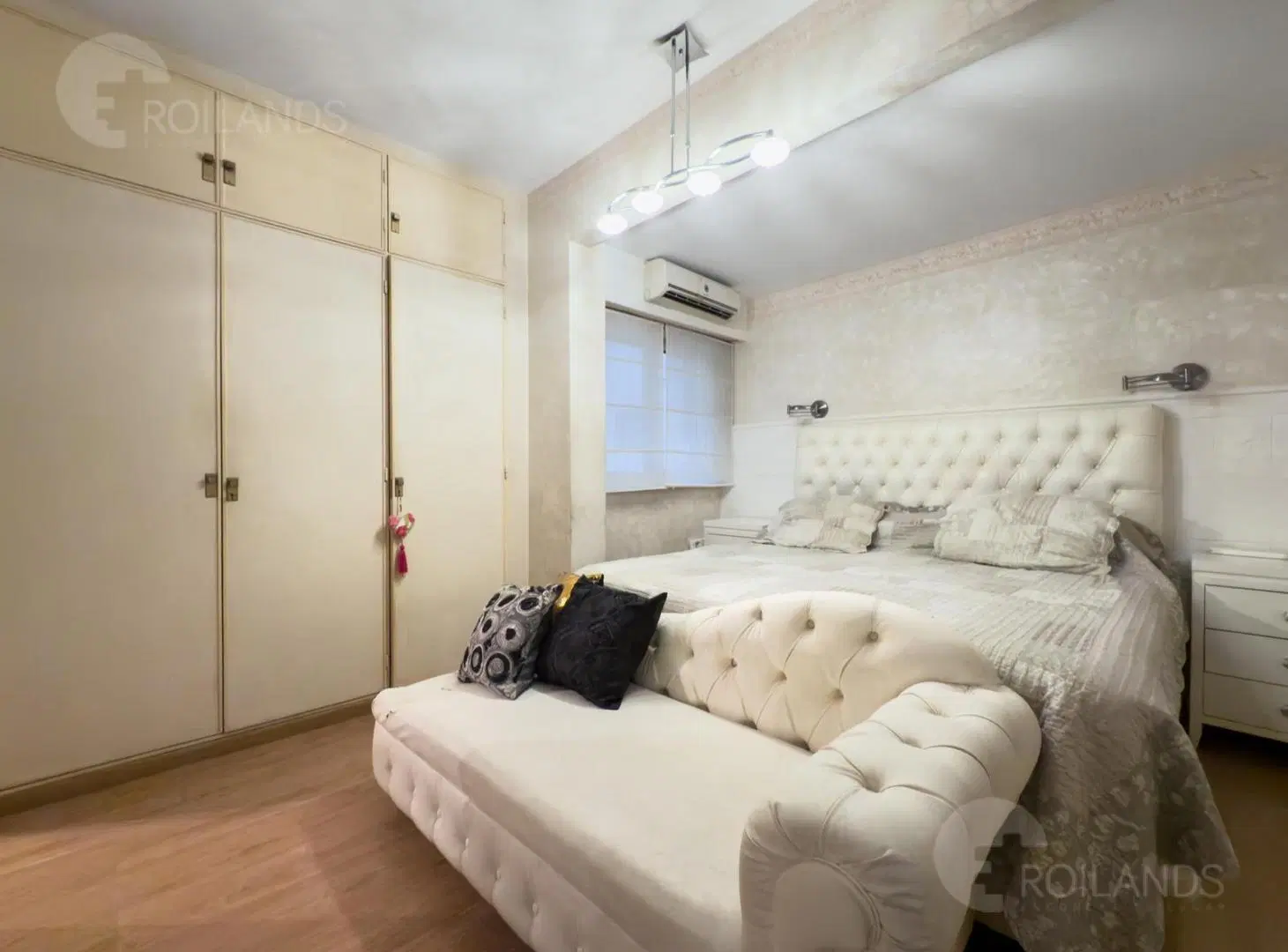 Venta Departamento 5 ambientes con dependencia, Villa del Parque 8