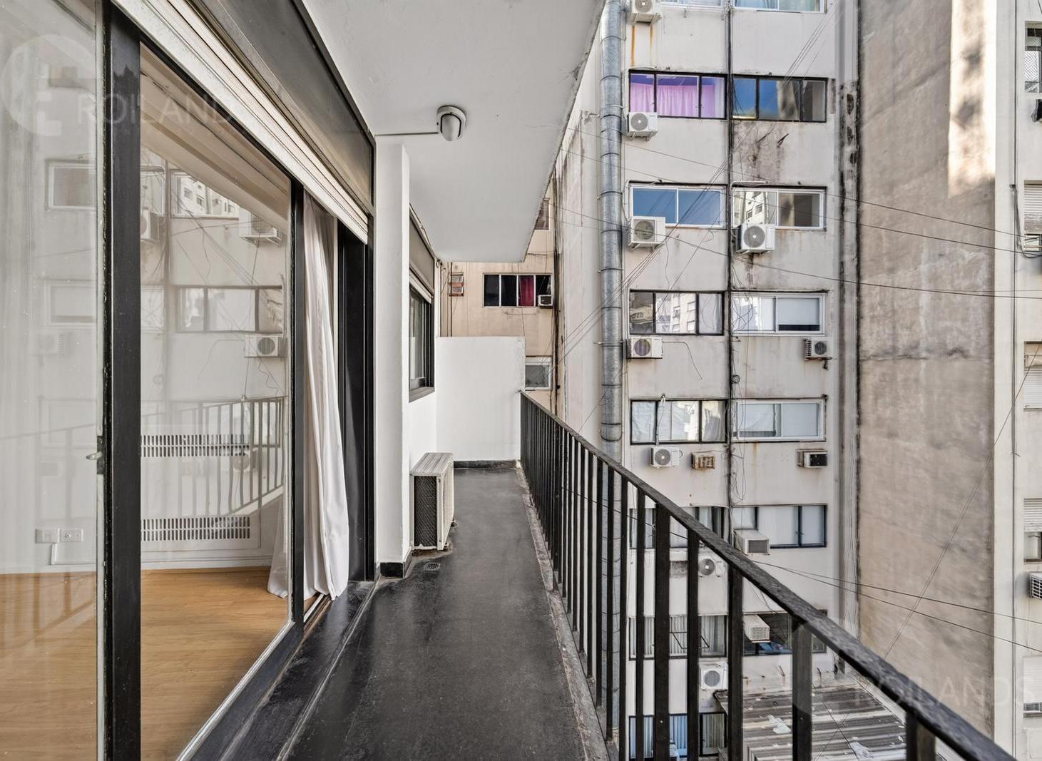 Foto de Venta 4 ambientes con balcones y palier privado en Recoleta., imagen 5