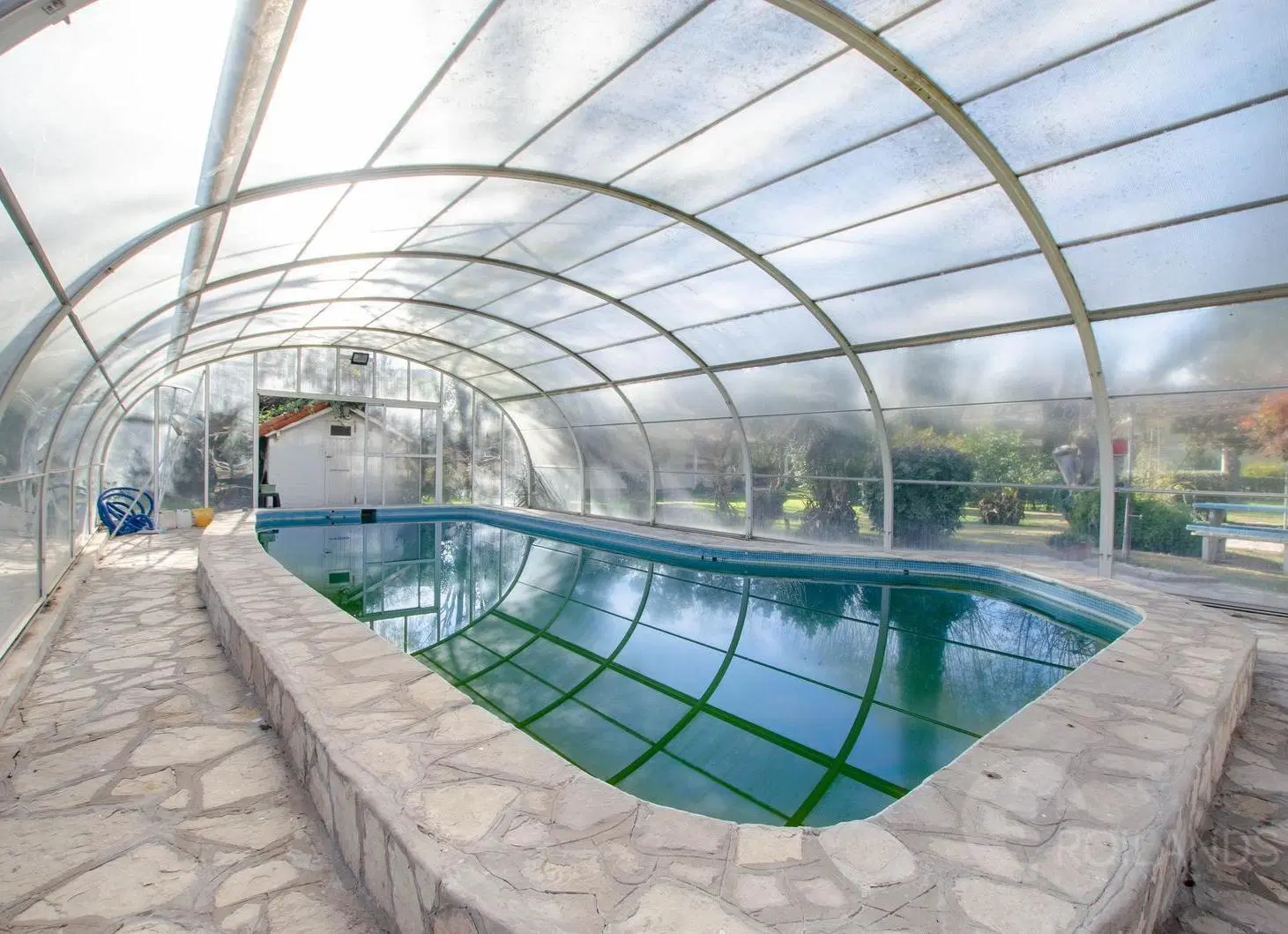 Quinta en Venta en General Rodríguez | 2 Viviendas, Quincho y Piscina Climatizada 2