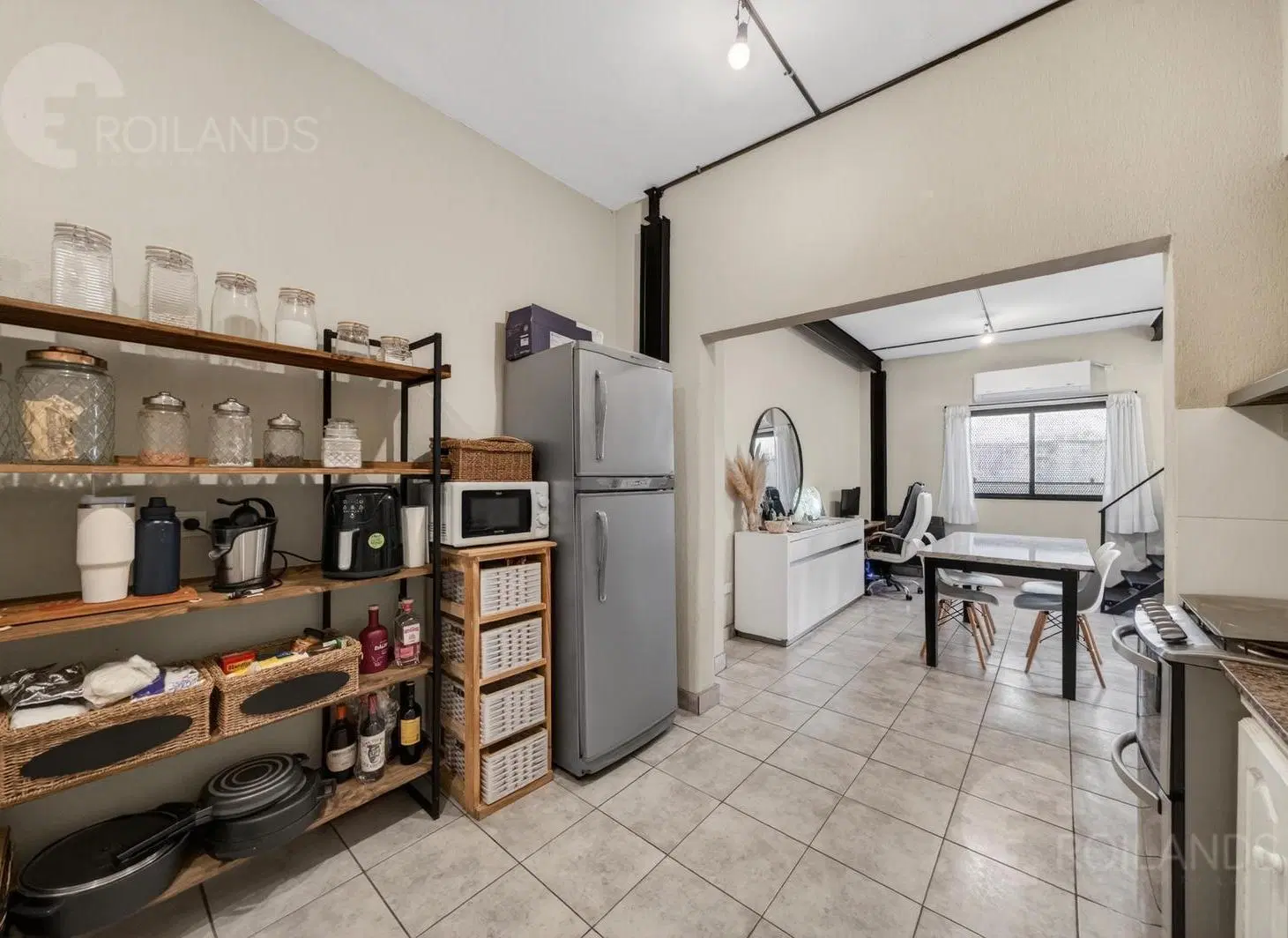 PH 3 AMBIENTES + ENTRE PISO CON PARRILLA Y PATIO EN VENTA EN SARANDI 8