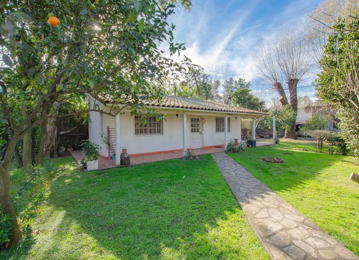 Quinta en Venta en General Rodríguez | 2 Viviendas, Quincho y Piscina Climatizada 8