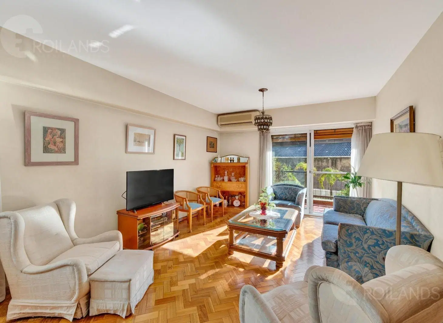 VENTA Palermo / Botánico Semipiso 4 ambientes   dependencia con cochera y palier privado 1