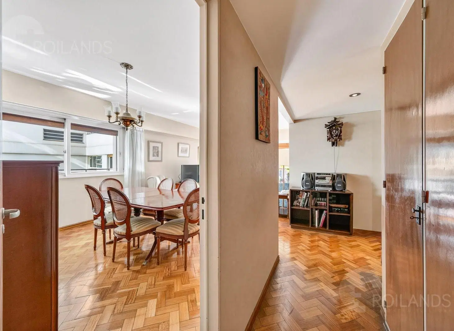 VENTA Palermo / Botánico Semipiso 4 ambientes   dependencia con cochera y palier privado 2