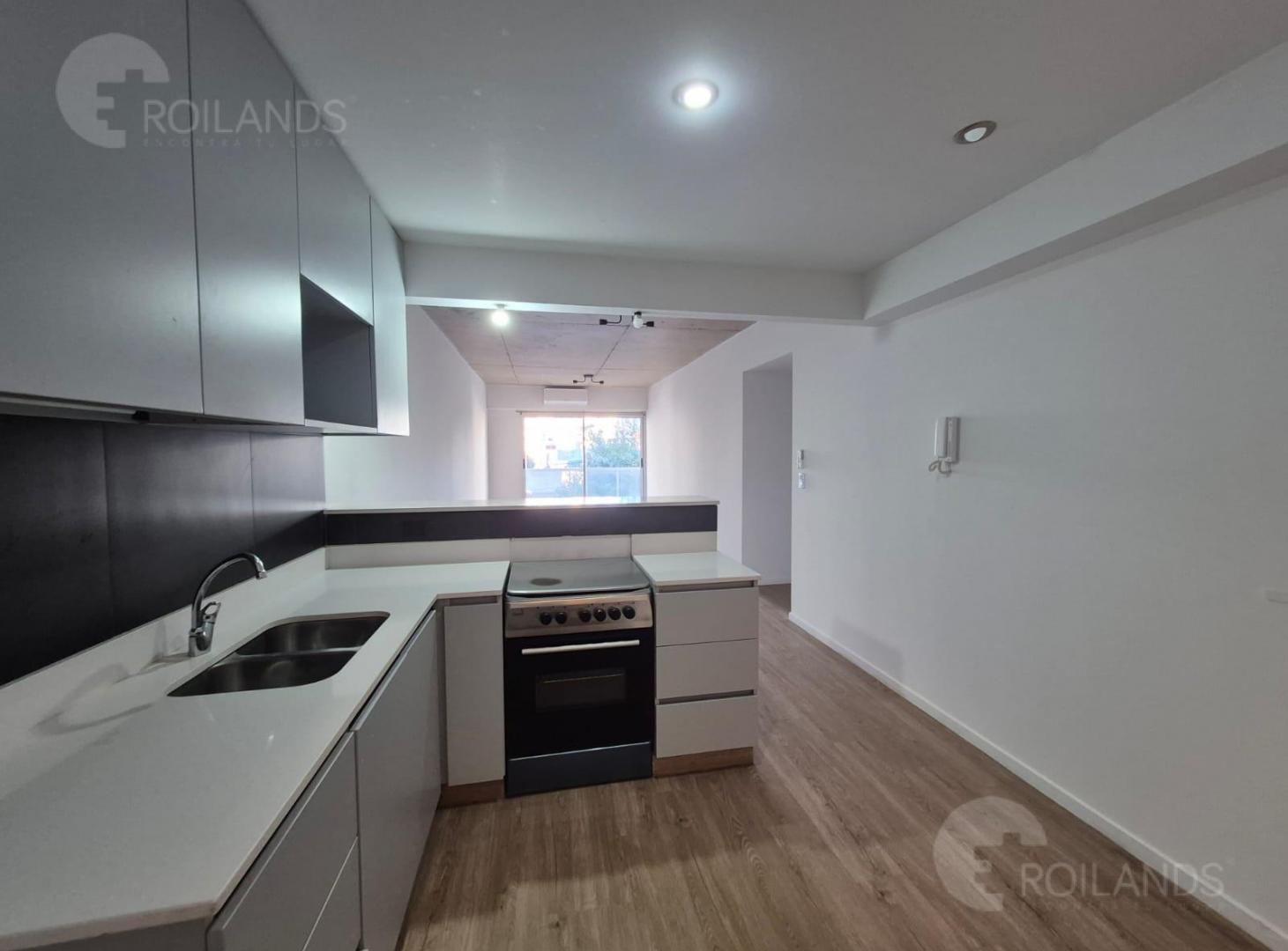 Foto de CABALLITO Alquiler Departamento 3 Ambientes con Balcón !!!, imagen 3