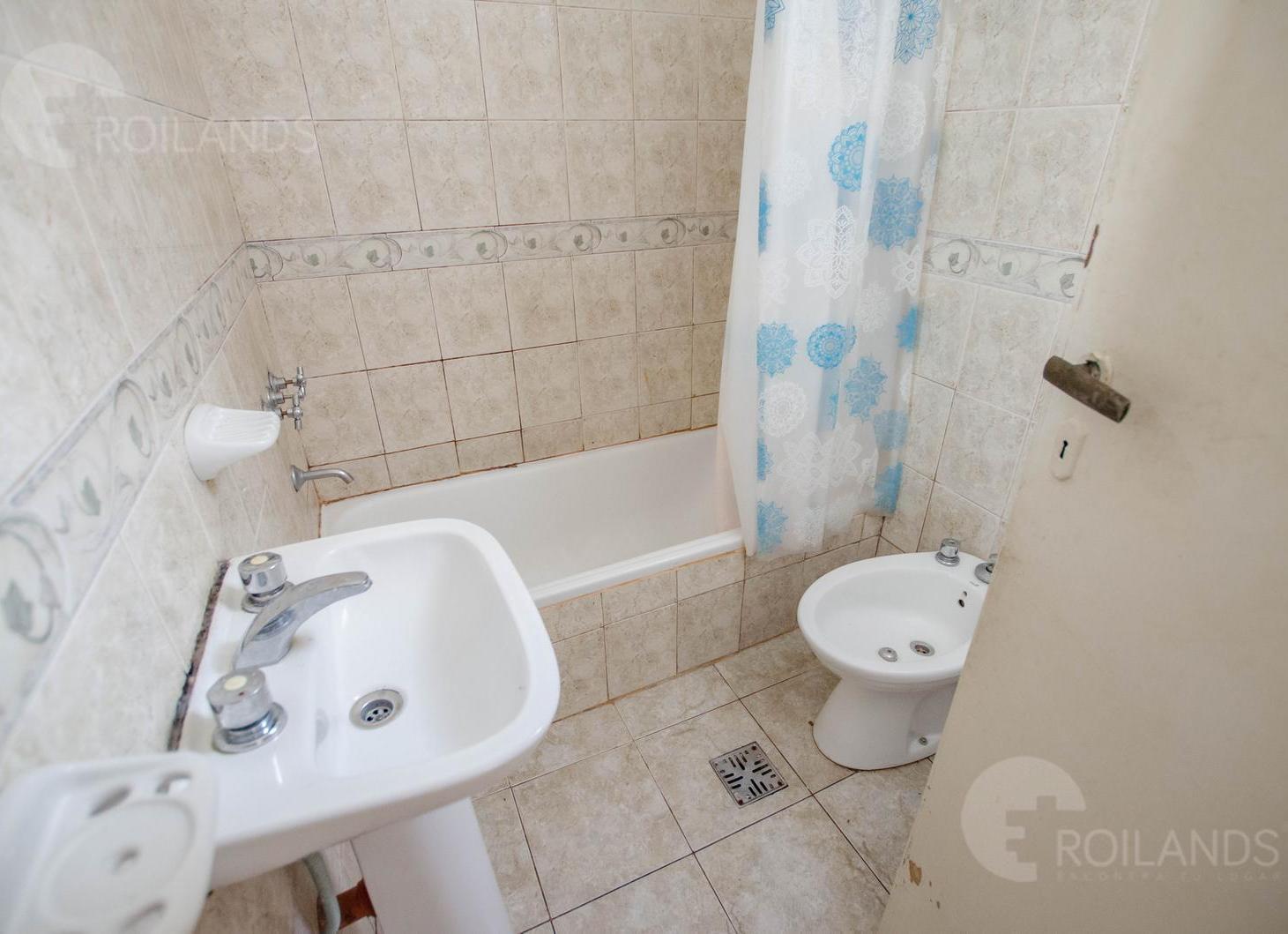 Foto de OPORTUNIDAD - VENTA DEPTO 3 AMBIENTES EN SAN TELMO | BAJAS EXPENSAS, imagen 3