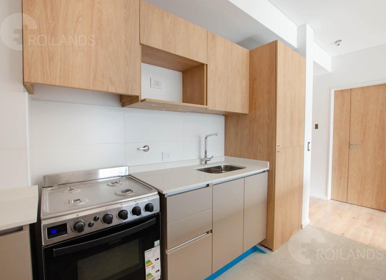 Foto de VENTA DEPARTAMENTO 2 AMB A ESTRENAR PISO ALTO CON TOILETTE -SUITE, imagen 5