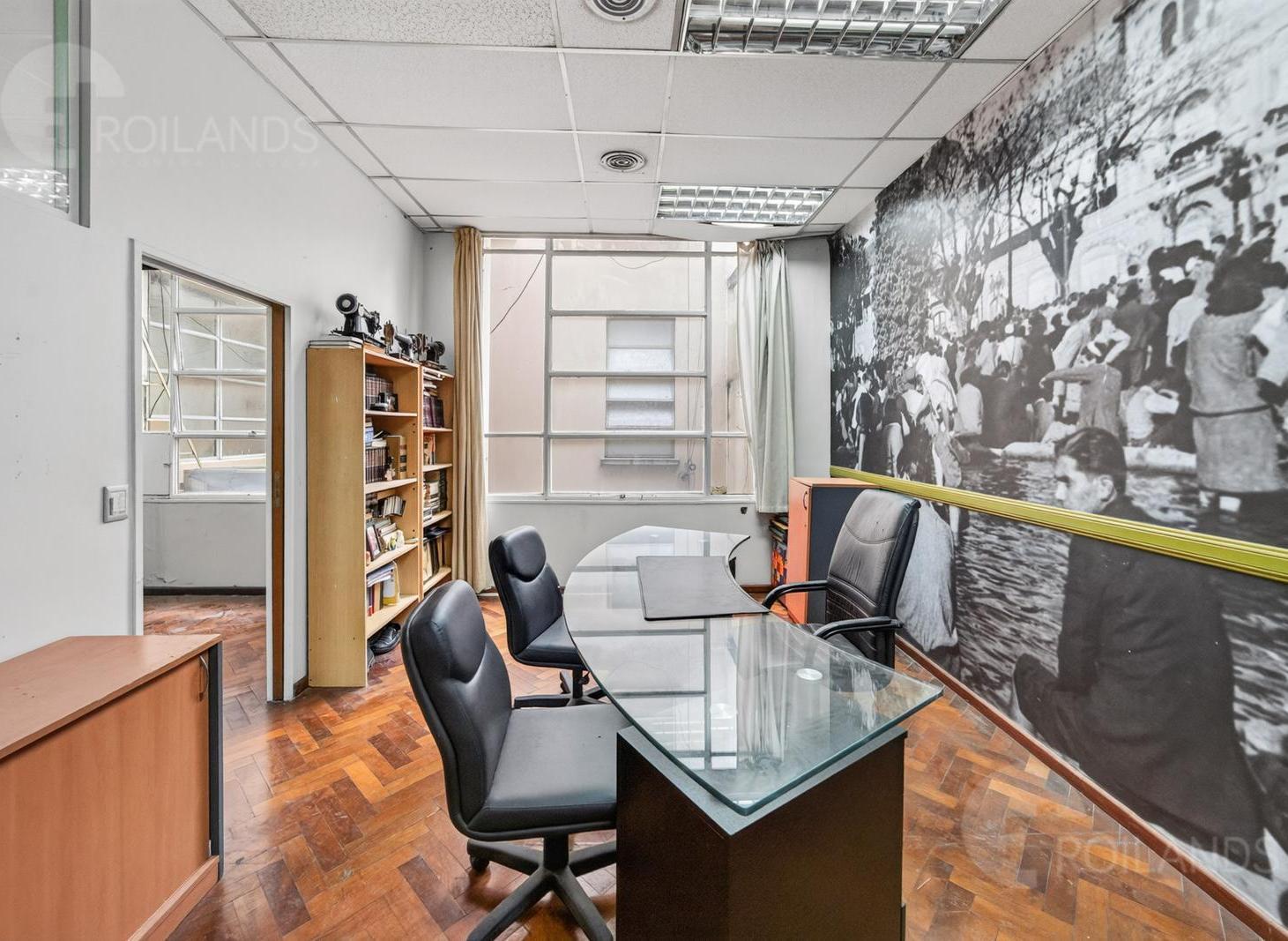 Foto de OFICINA EN VENTA EN MICROCENTRO | UBICACIÓN ESTRATÉGICA Y EXCELENTE, imagen 1