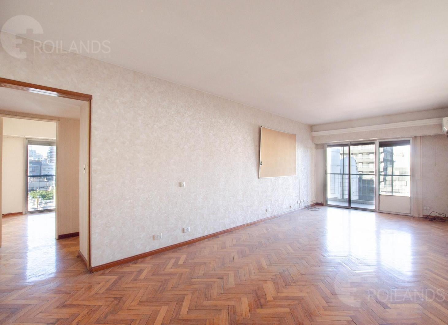 Foto de VENTA 3 AMBIENTES DEPENDENCIA BALCON COCHERA EN PLENO BELGRANO, imagen 1
