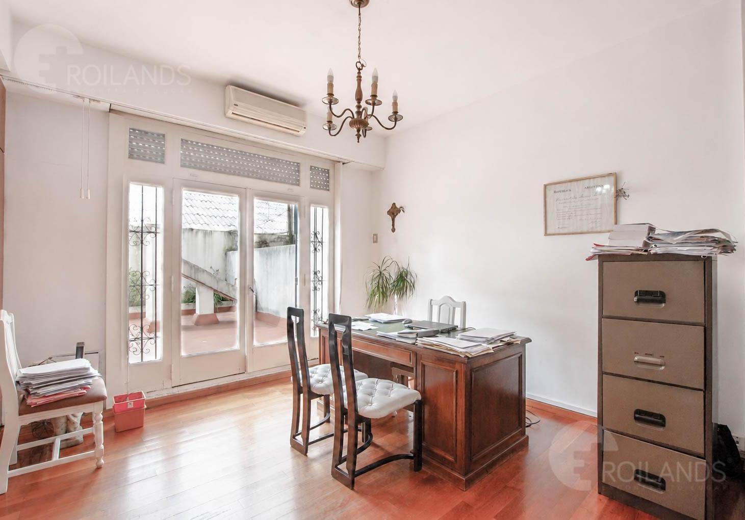 Foto de Venta Oficina 4 ambientes con Patio NO APTO VIVIENDA en Retiro, imagen 2