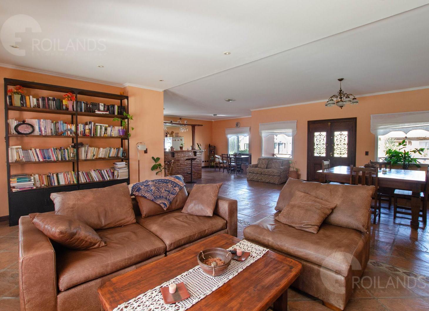 Foto de Casa de 4 amb en Venta en Boca Ratón Country Club, Pilar (Apta Crédito), imagen 4