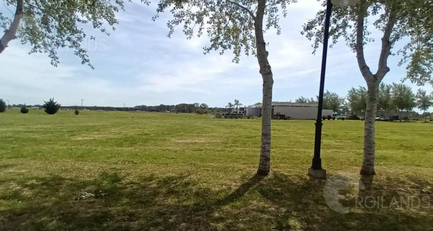 Foto de VENTA LOTE con vista a la cancha de golf, Barrio Los Alamos, Harras del, imagen 1
