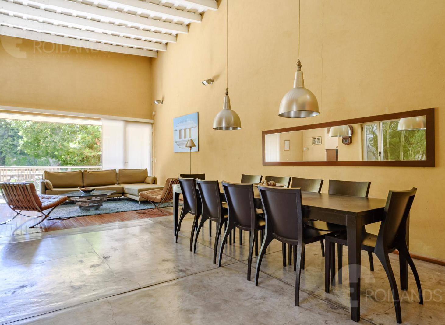 Foto de En Venta Palermo Soho Casa 8 ambientes con jardín y Pileta, imagen 2