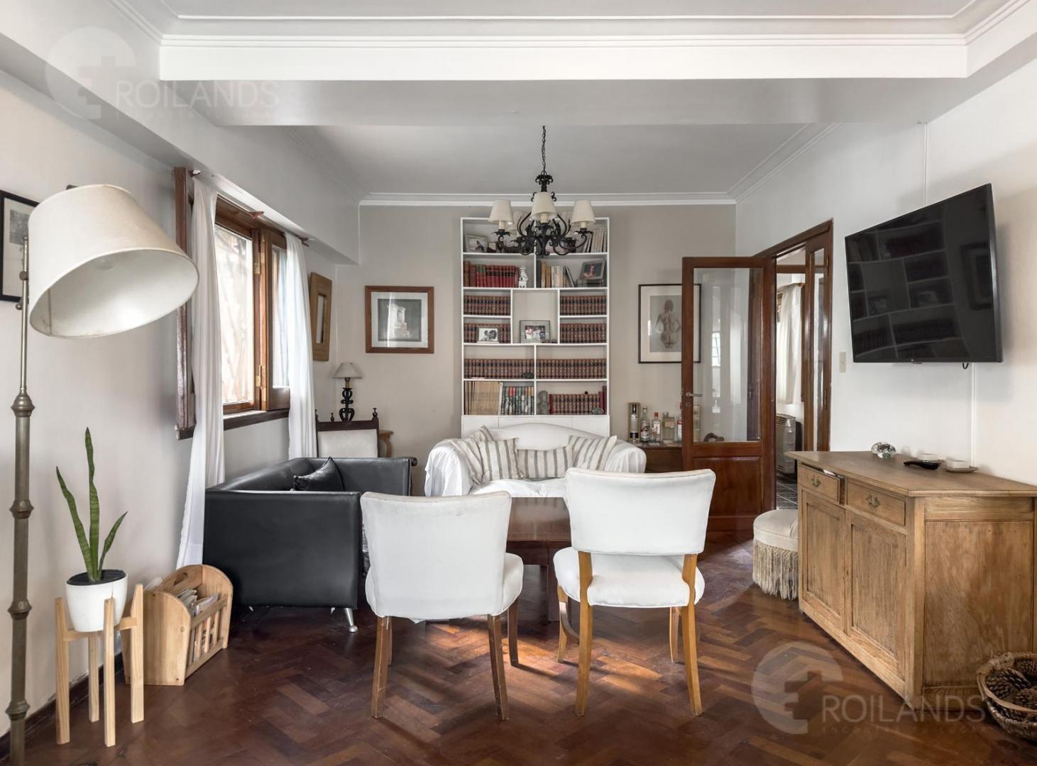 Foto de VENTA CASA SAN ISIDRO 7 AMBIENTES CON PILETA QUINCHO Y 2 COCHERAS, imagen 2