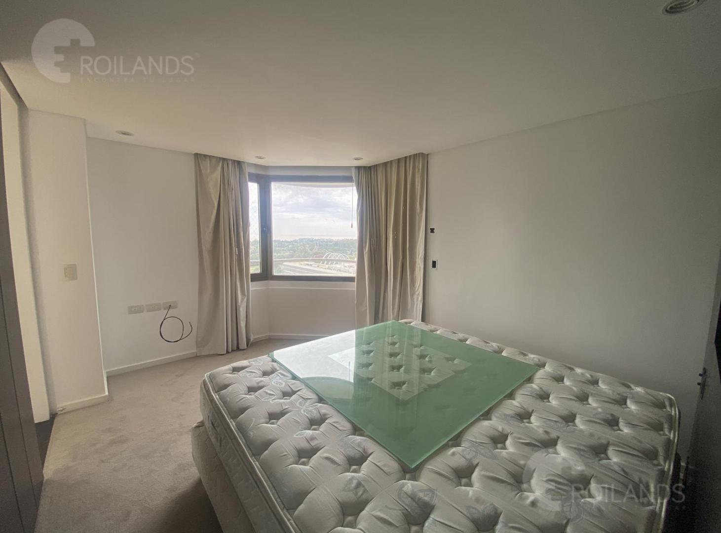 Foto de Alquiler Departamento 4 Ambientes en Semipiso con Balcon y Cochera en, imagen 3