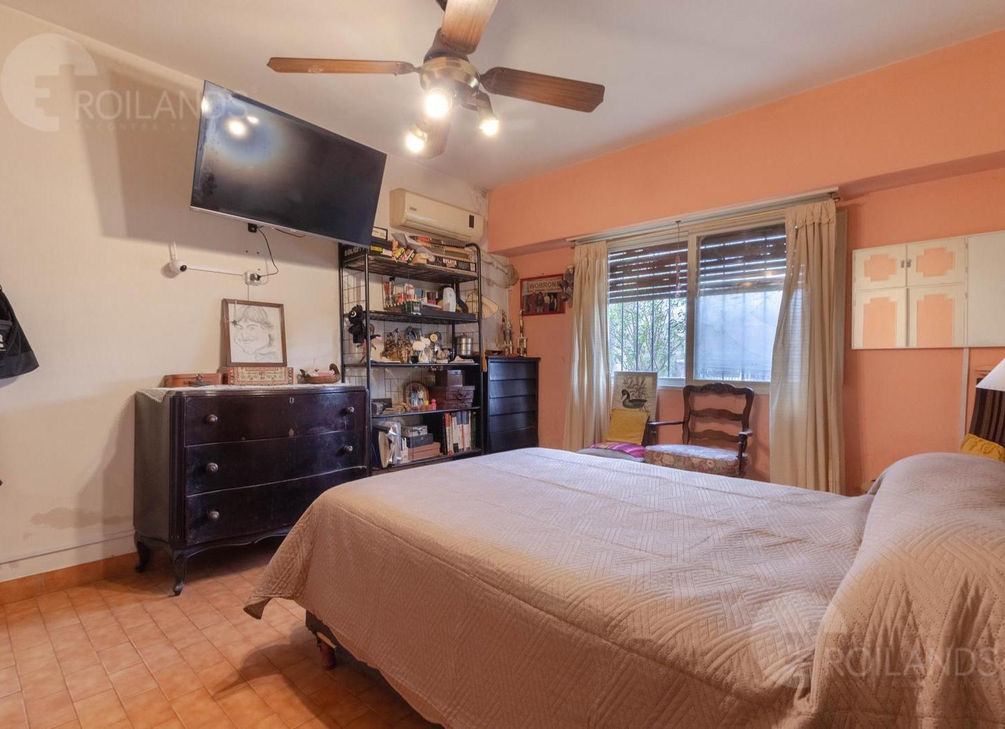 Foto de Venta Casa 3 ambientes con Jardin Pileta y Cochera, imagen 4