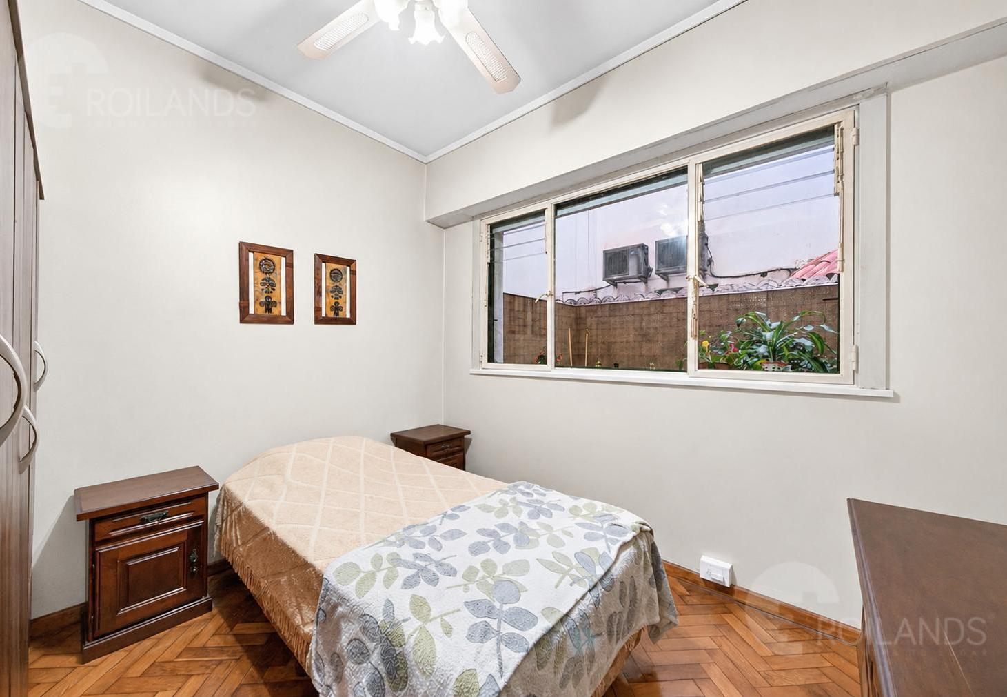 Foto de Venta Departamento 2 Ambientes en Zona Parque Rivadavia, imagen 1