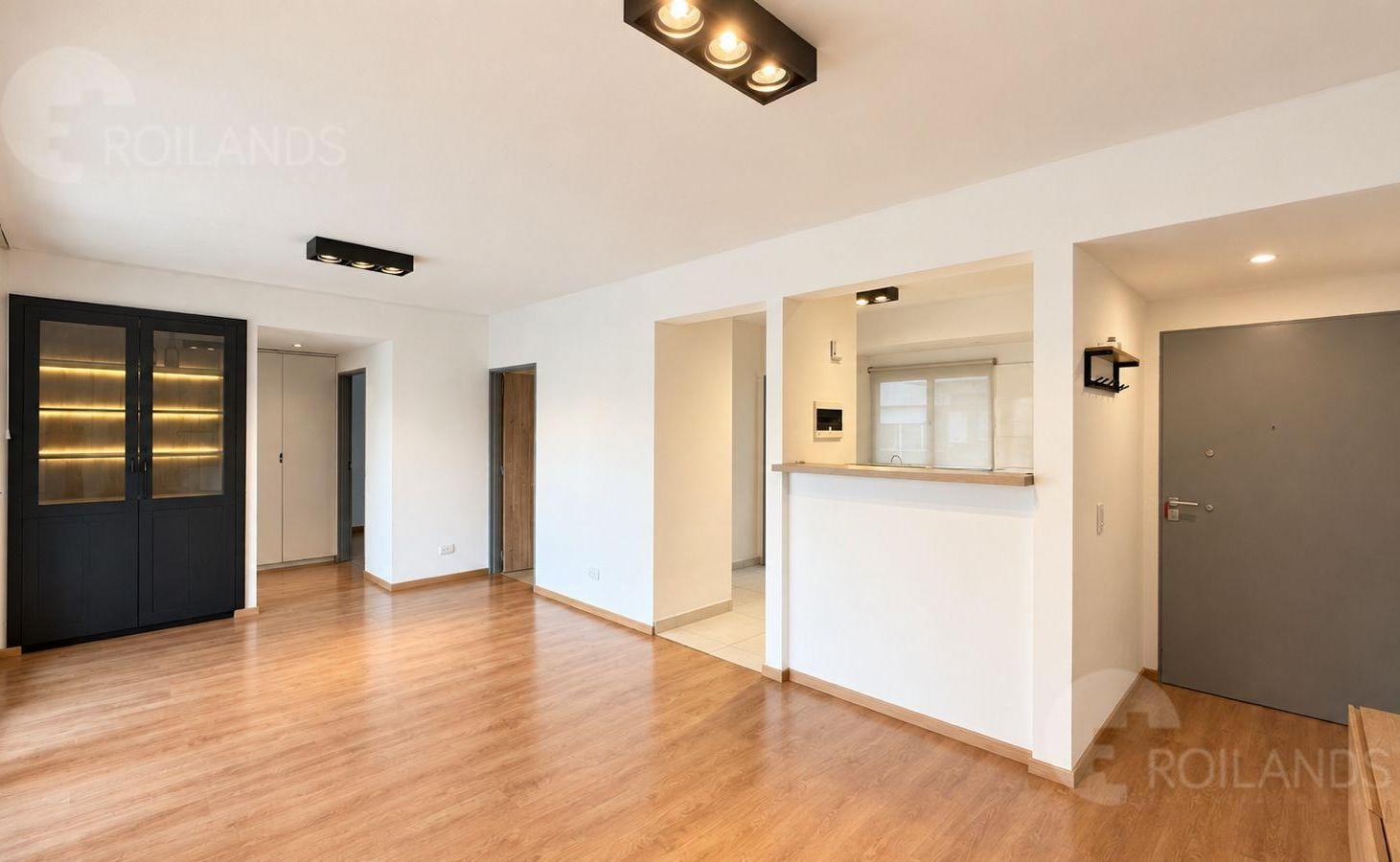 Foto de ALQUILER 3 AMBIENTES CON COCHERA, SUITE, PILETA, 2 BALCONES CON, imagen 2