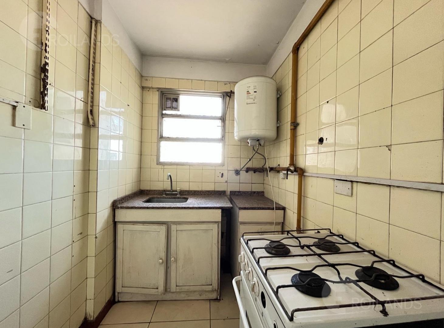Foto de Oportunidad Venta dos ambientes a refaccionar en Caballito// Primera, imagen 3