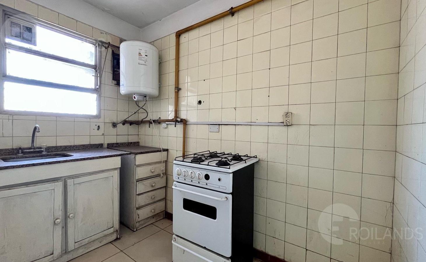 Foto de Oportunidad Venta dos ambientes a refaccionar en Caballito// Primera, imagen 4