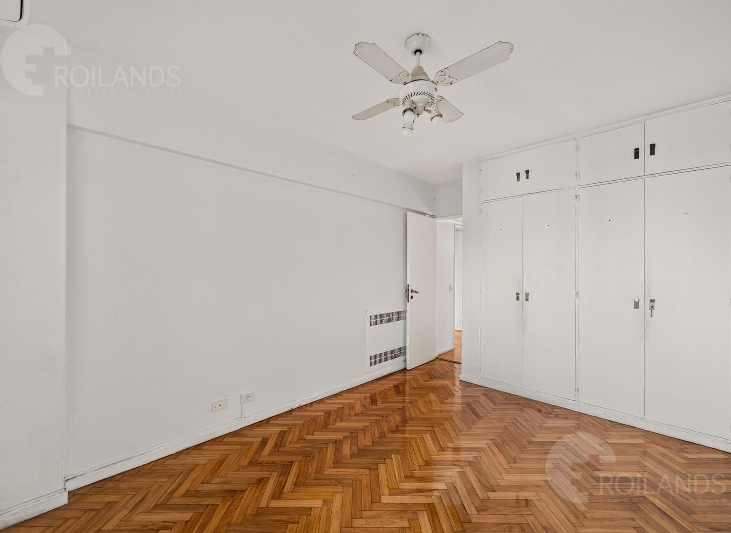 Foto de Venta departamento 3 ambientes con dependencia, toilette, balcones y, imagen 4