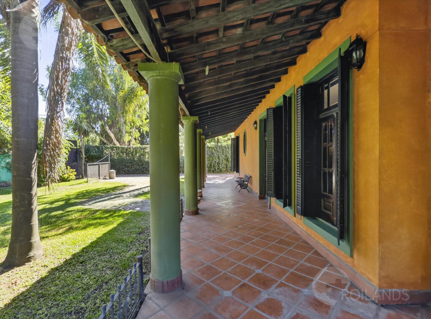 Foto de En venta . Residencia de estilo clasico sobre 1.800M2 de en Barrio, imagen 5
