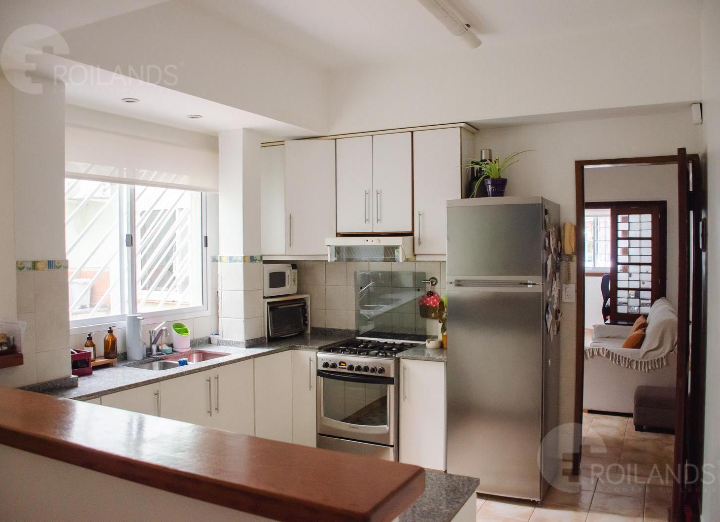 Foto de PH en planta baja con patio y parrilla | 3 dormitorios + playroom |, imagen 4
